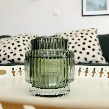 - Luční