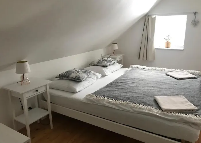 - Lucni Aparthotel
